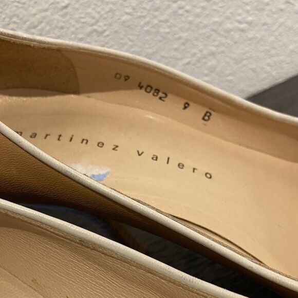 Martinez Valero Tan Leather Peep-Toe Heels Size 9 Made in Spain Elegant Classic - Picture 4 of 13